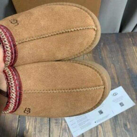 UGG Tazz Platform Slipper - Picture 4 of 5